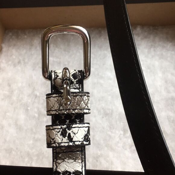 Banana Republic Women’s Trouser Belt - Picture 6 of 8